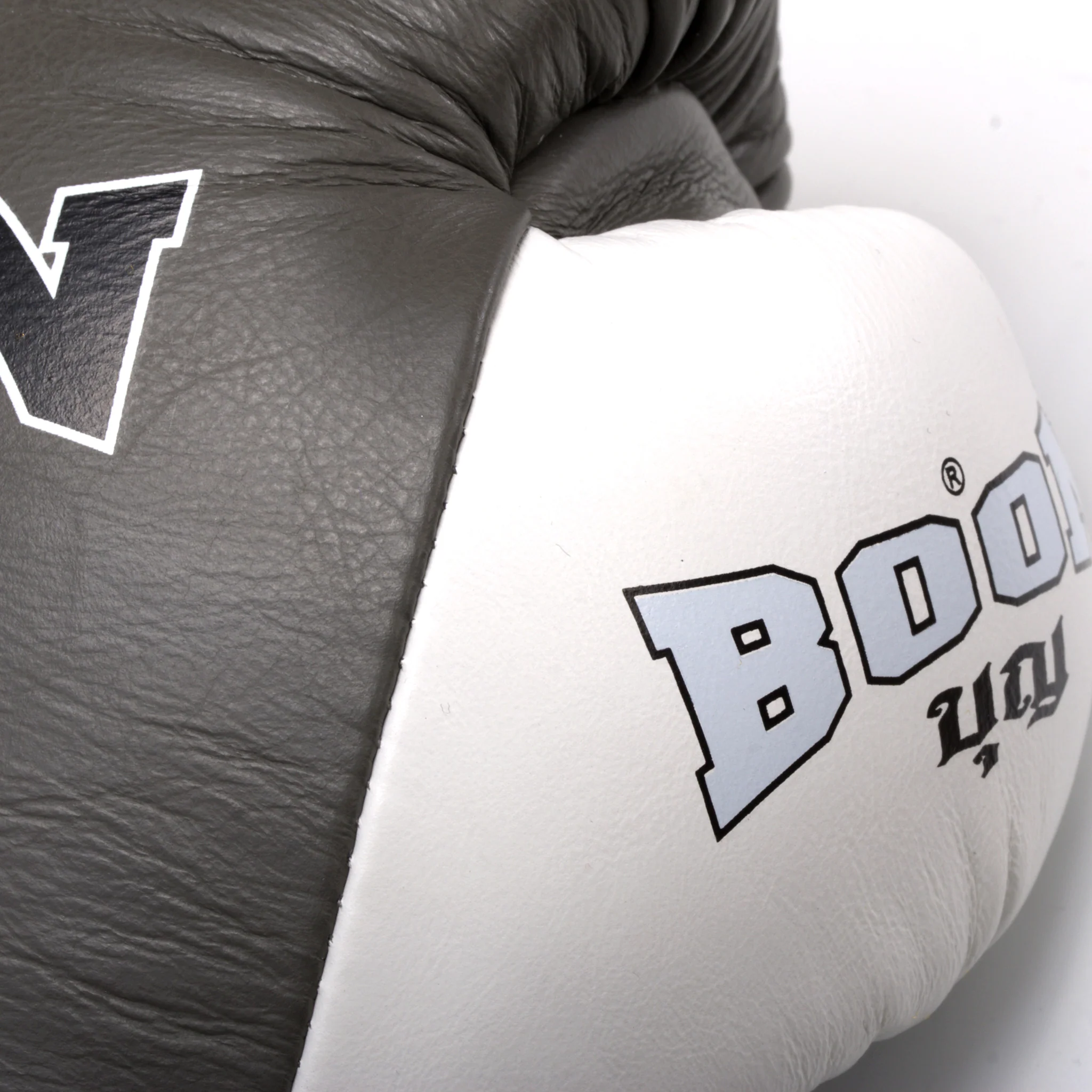 BGCGR Compact Velcro Glove Gray & White - Image 3
