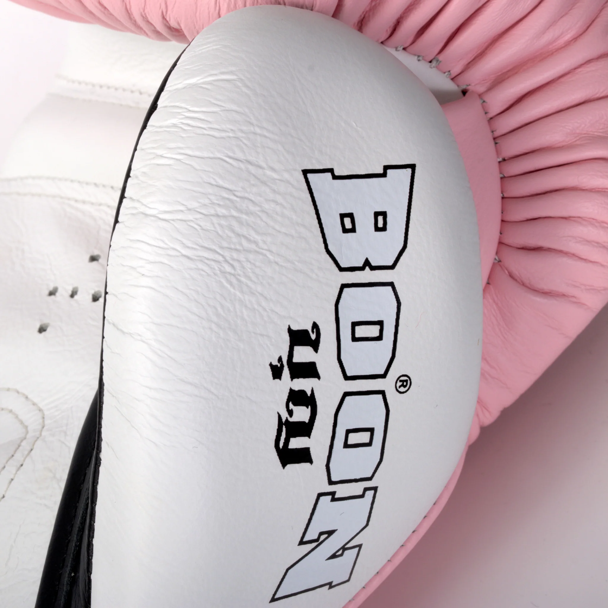 BGCLP Compact Velcro Glove Light Pink - Image 4